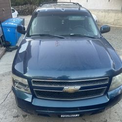 Chevy Tahoe 07 LTZ