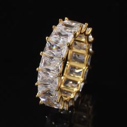 New! Unworn! Baguette CZ Ring, 1 Row of 7mm Square CZ’s Size 6 (Unisex) Gold plating Over 925 Silver