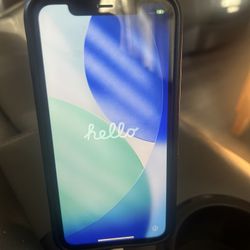 iPhone 11 – Unlocked – Clean Condition – No Damage – Ready to Use