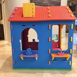 Play house