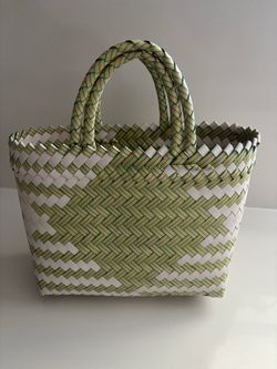 Woven Bag Green and White