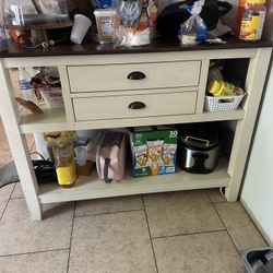 Entryway Table (NEED IT GONE)