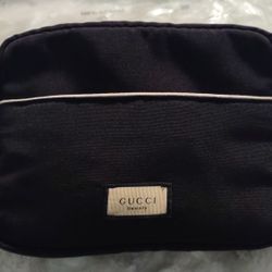 Gucci beauty bag /toiletry tree bag