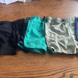 Lot of 5 Boys Shorts 5T (jumping bean,cat & jack)