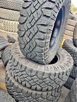 275/65/18 Goodyear Tires con 70% de vids las 4