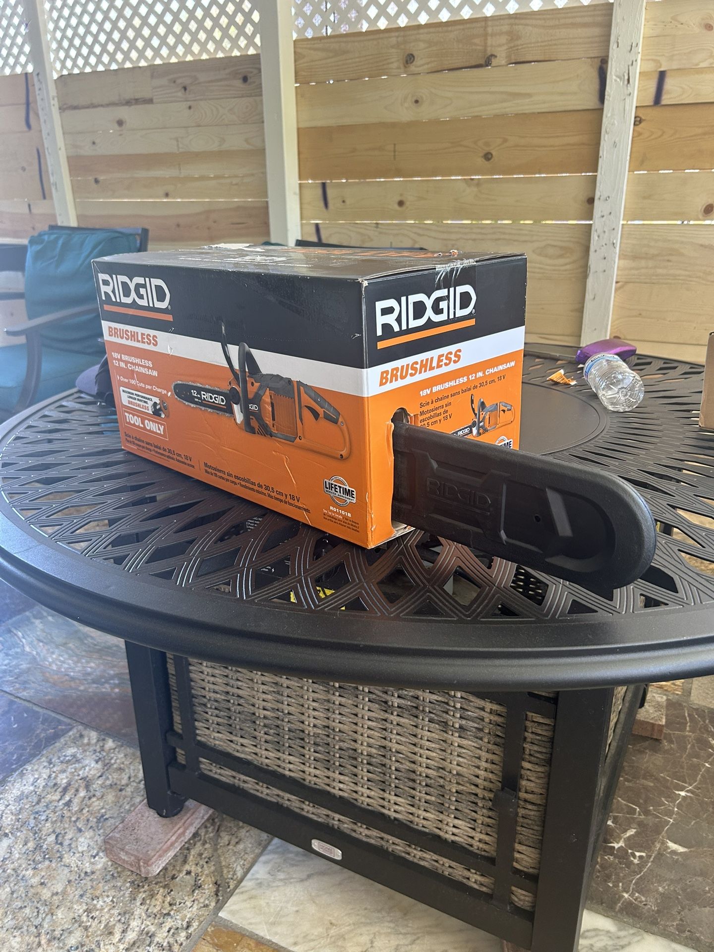 Ridgid 18V 12 in. Battery Chainsaw (Tool Only)