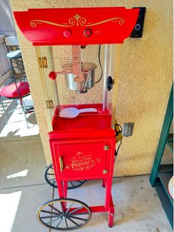 Nostalgic Popcorn  Maker