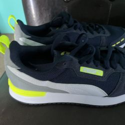 Puma Sneakers 