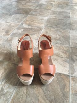 Bettye Muller Wedges Size 8