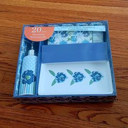 Towel Tray/Napkins & Lotion Pump Set