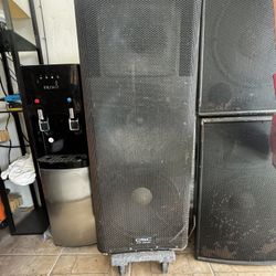 QSC Speaker 