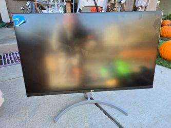 Computer monitor 32"