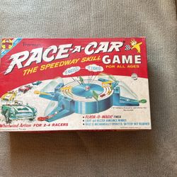 Vintage Racing game In Excellent Condition. All Pieces And Cars Move