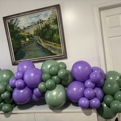 Grab  and go  balloon garland