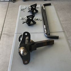 Camco eaz lift elite weight distribution Hitch