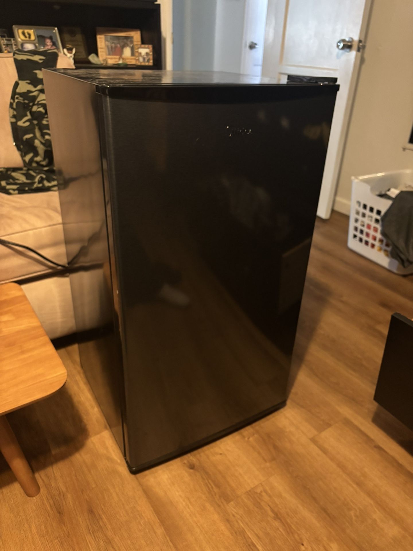 Black Midea Mini Fridge