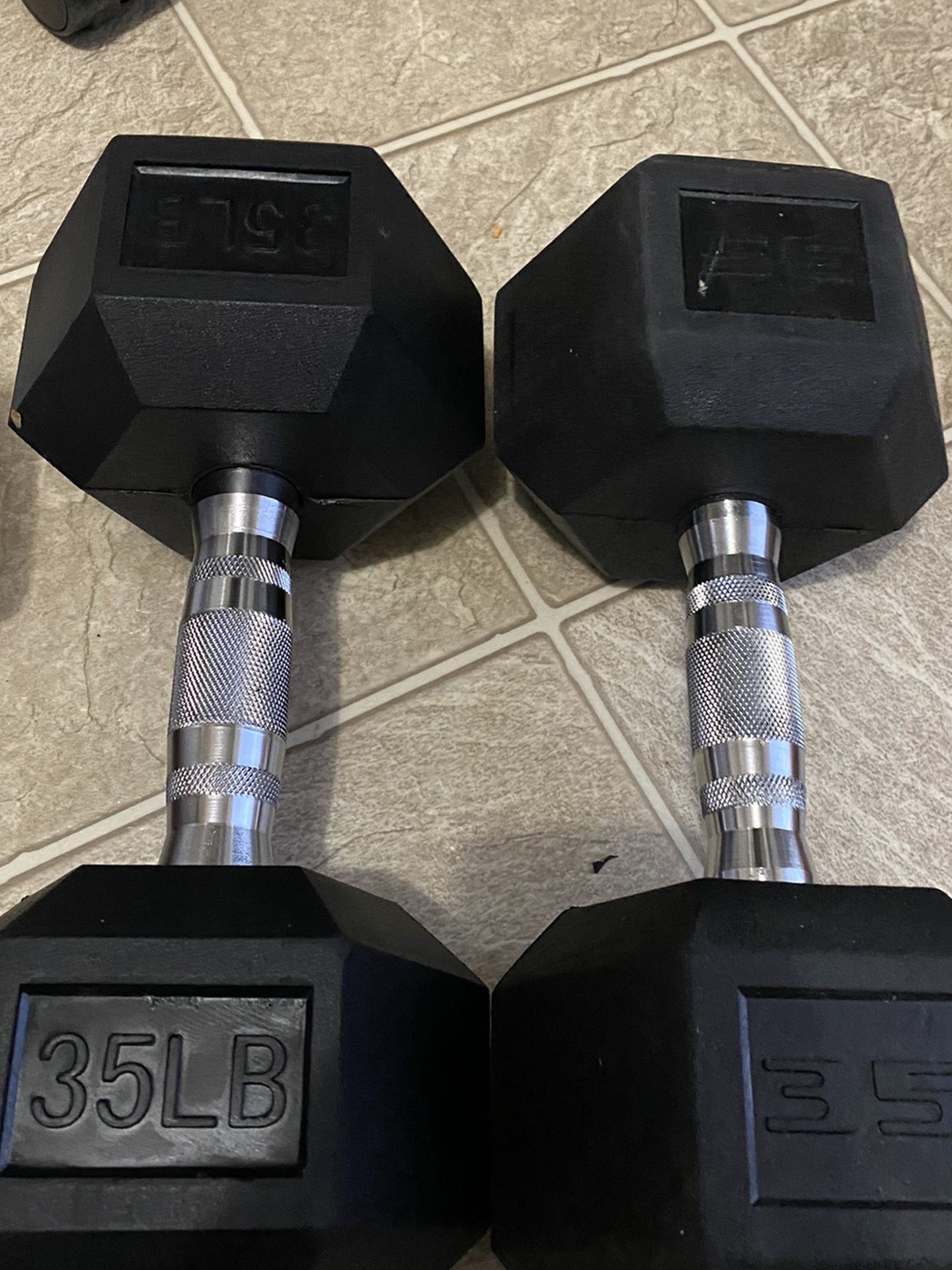 New Pair Of 35 Pounds Rubber Hex Dumbbells