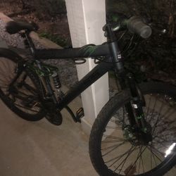  Genesis 27.5" V2100 Men's Mountain Bike