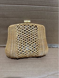 JM Collection Cosi Natural Woven Rattan Clutch Handbag Acrylic Bamboo Closure NWT