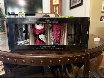 Nightmare before Christmas glassware set