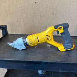 Dewalt 20 Max Cordless Swivel Head Shears ( tool only)