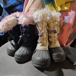 2 Pair Of Kids Snow/ Rain Boots. 