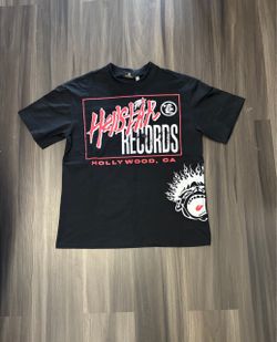 Hellstar Records Men’s Black/Red T-Shirt Size Small