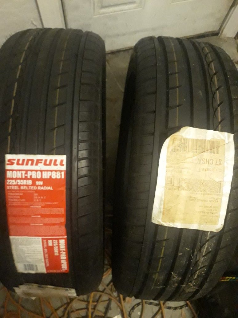 2 SUNFULL 225/55/19 (BRAND NEW)