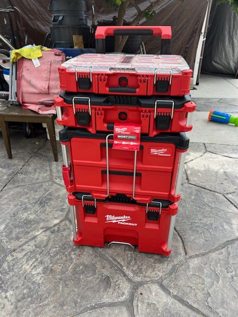 Milwaukee Packout Tool Boxes 