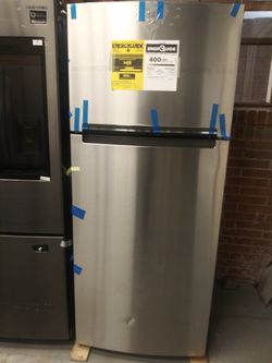 NEW whirlpool top and bottom fridge stainless steel