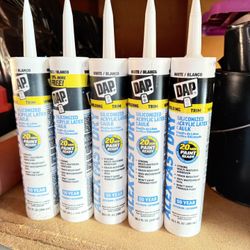 Alex Fast Dry 10.1 White Acrylic Latex Plus Silicone Caulk