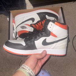 jordan 1s electro orange 