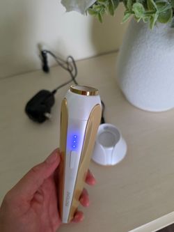 Lumnen LED Laser for wrinkles and skin rejuvenation