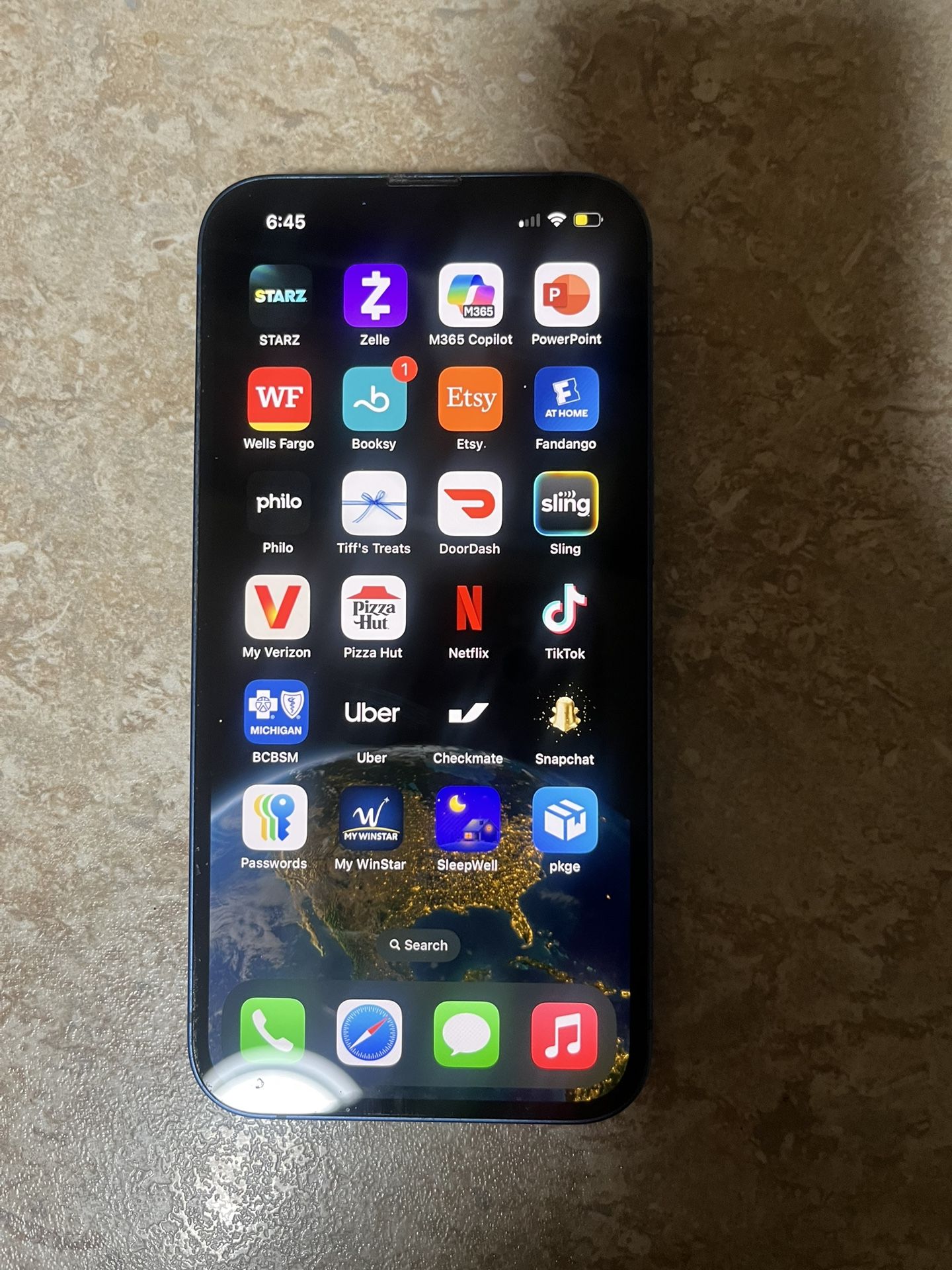 IPHONE 13 With Tik Tok And CapCut App Installed! 