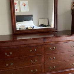 Dresser Mirror Set 