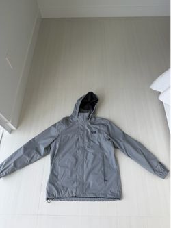 The North Face DryVent Rain Jacket – Men’s Large