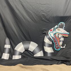 3-Piece Beetlejuice Sandworm Set – Hand-Painted Wood Art