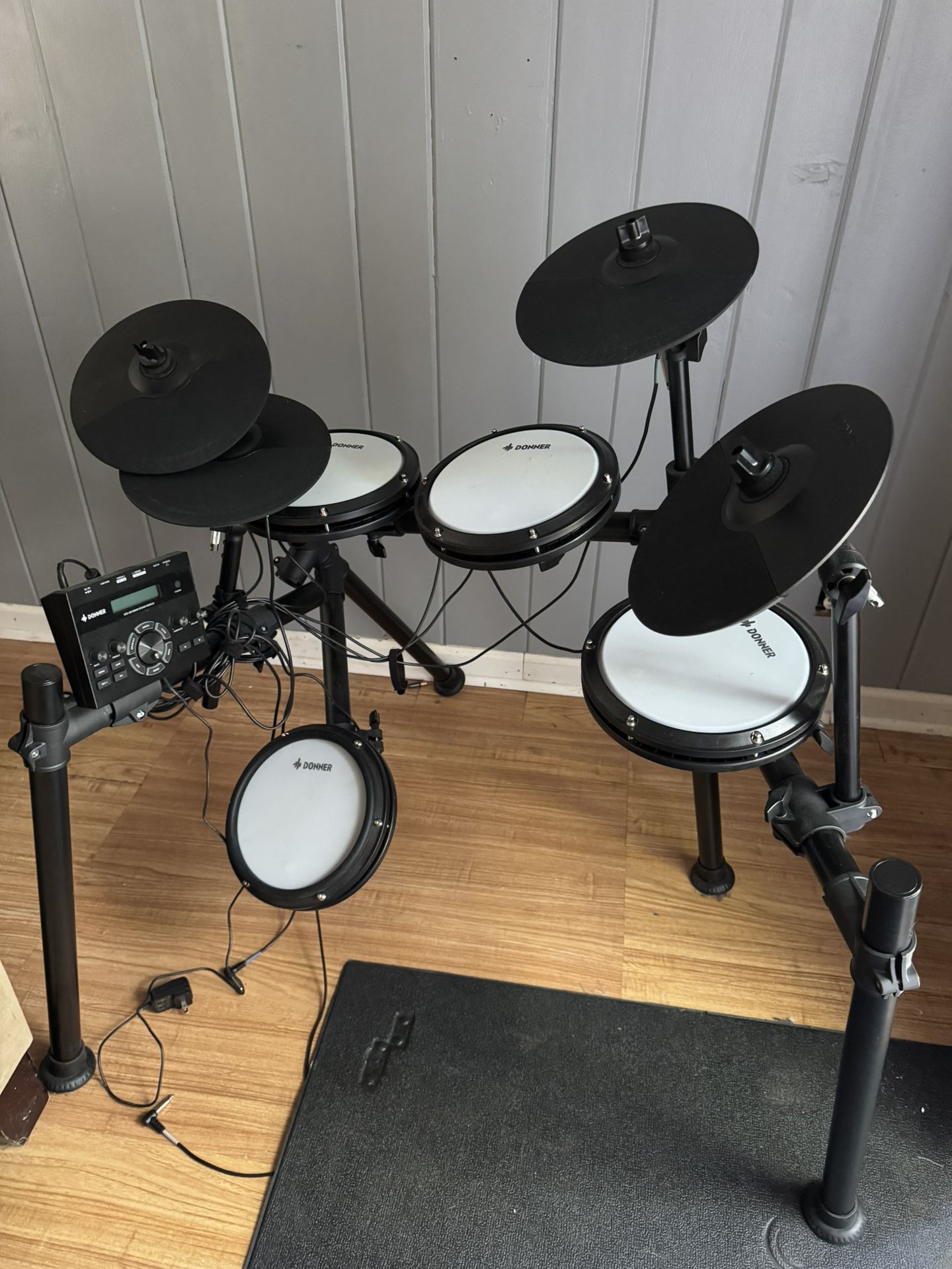Electronic Drum Set