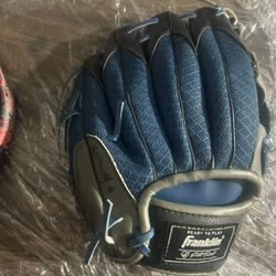 Youth Baseball Glove 