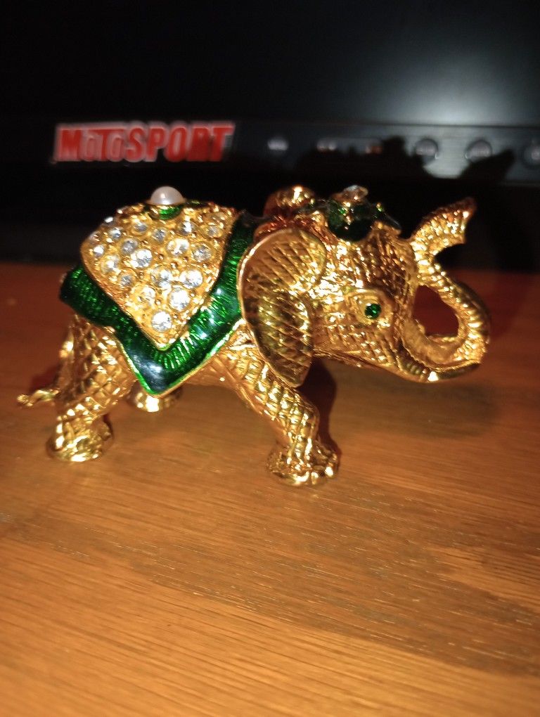 Bejeweled " Gold Elephant "