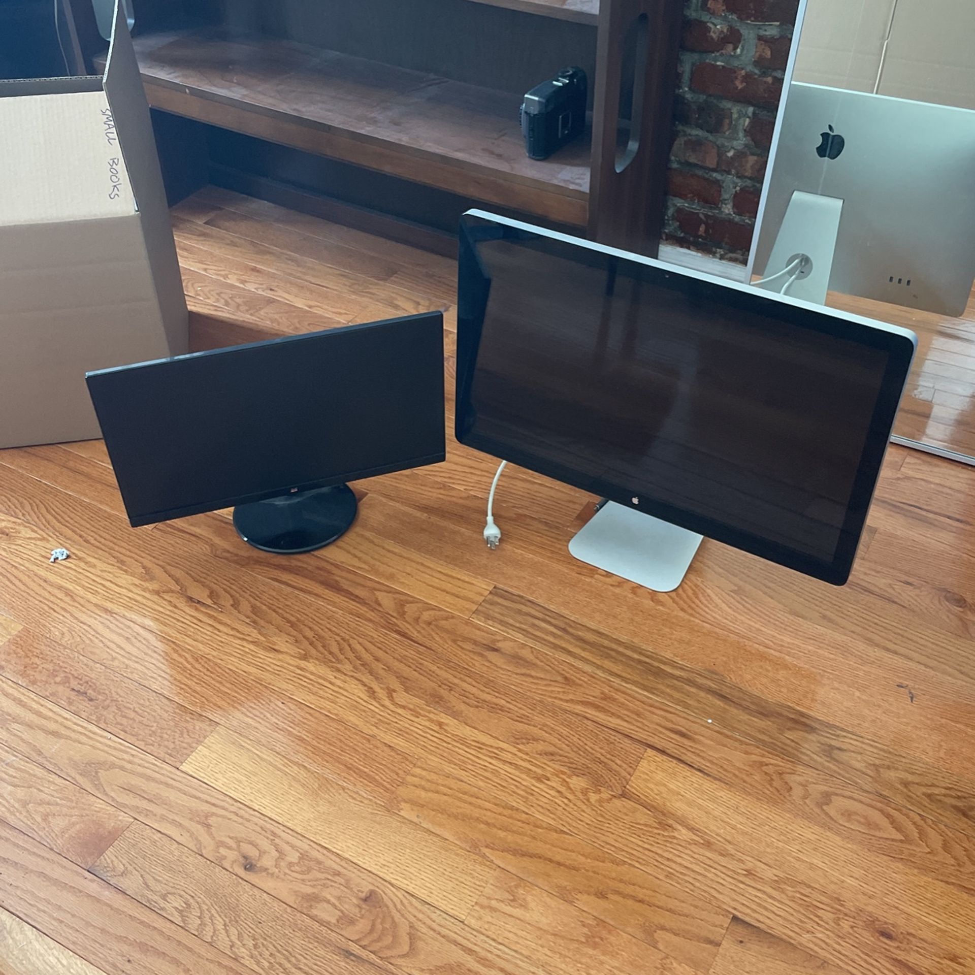 Apple Cinema Display And Viewsonic Monitor