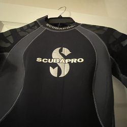Women’s Scubapro Everflex 3/2 Wetsuit. Size M