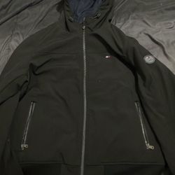 Tommy Hilfiger Rain Jacket  Description 