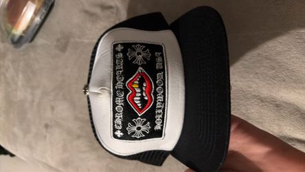 Chrome Hearts Chomper Hollywood Trucker Hat - Black/White.