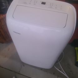 Toshiba rolling ac