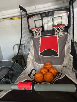 Basketball arcade