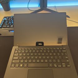 Dell Laptop 