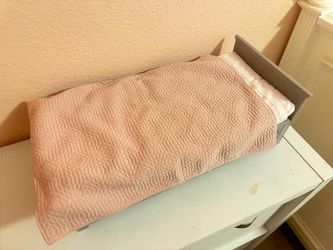 DOLL BED