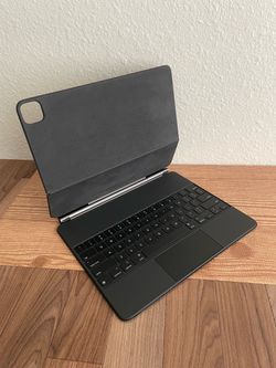 Apple Magic Keyboard For iPad Pro 12.9” And Air 13”
