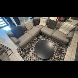 Sectional Couch 